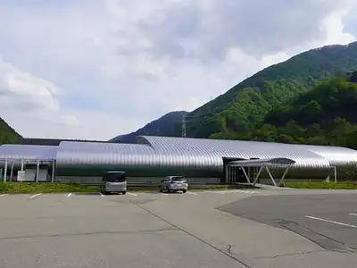 MIBOROダムサイドパーク 御母衣電力館・荘川桜記念館