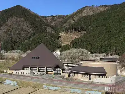 地震断層観察館・体験館