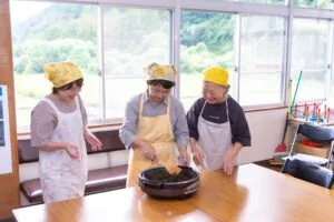 つるかめ焼きと釜ん茶体験のチラシ