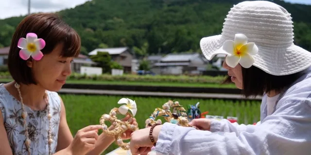 ハワイアンリース作りのチラシ