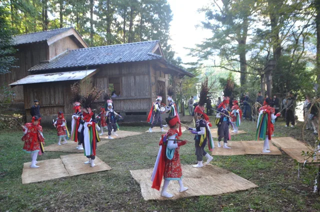 葉山の花取踊のチラシ